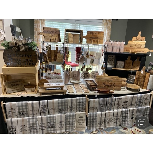 Meet your Posher, Julia - Picture 3 of 14